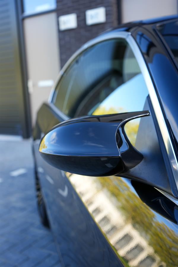 Spiegelkap van de BMW 3 Serie